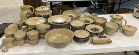 PFALTZGRAFF Stoneware Pottery Set