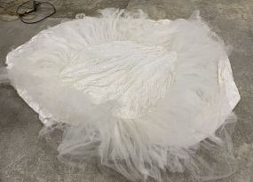 Round Fluffy Table Cover