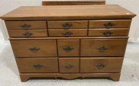 Maple Early American Style Dresser