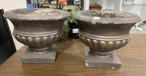 Pair of Outdoor Concrete Planter Urns