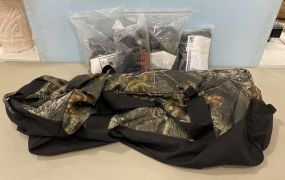 Four Hunting Safety Harnesses and Mossy Oak Camo Bag.