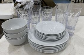 Amazon Basics Dinner Ware and Plastic Drinking Cups