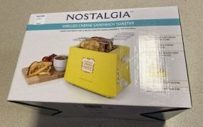 Nostalgia Grilled Cheese Sandwich Toaster