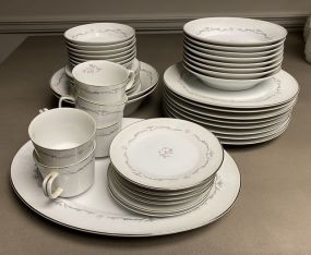 Signature Collection Porcelain China