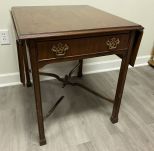 Mahogany Drop Leaf Lamp Table