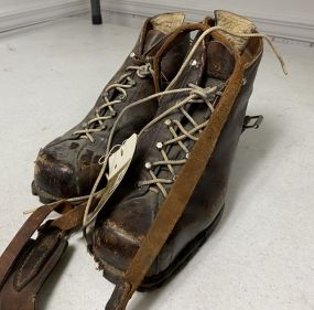 Vintage Leather Snow Ski Shoes