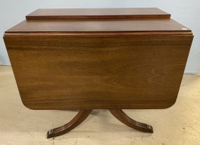 Duncan Phyfe Drop Leaf Table