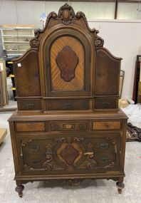 Early 20th Century Depression Era Dresser