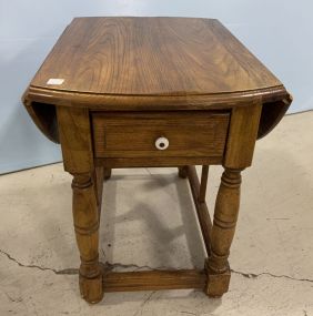 Late 20th Century Drop Leaf Side Table