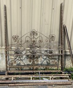 Full Size Wrought Iron Canopy Bed