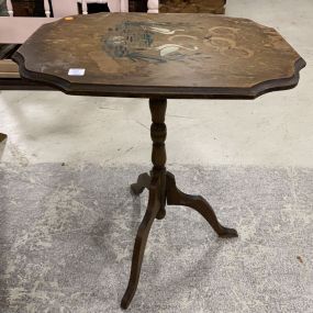 Small Vintage Tilt Top Pedestal Table