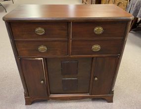 Bekins Mahogany Duncan Phyfe Radio Cabinet