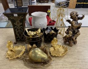 Group of Decorative Home Pieces