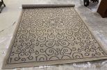 Outdoor/Indoor Area Rug 6'7 x 9'