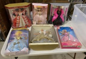 6 Collectible Barbie in Boxes