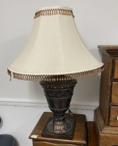 Decorative Resin Urn Lamp