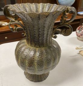 Decorative Metal Planter urn