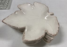 4 Country harvest Collection Leaf Plates