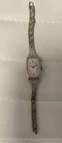 Gruen 15J 14K Gold Filled Ladies Watch