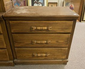 Vintage Young Hinkle Oak Chest