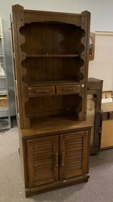 Vintage Young Hinkle Oak Hutch Cabinet