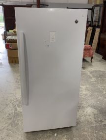 General Electric Stand Up Freezer