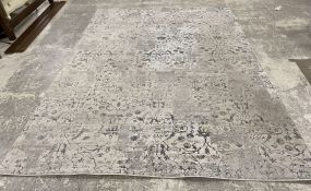 Quartz Collection Light Grey 7'10 x 10'10 Machine Rug