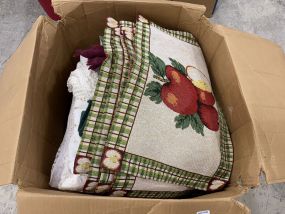 Box Lot of Tables Linens, Place Mats, and Crochets