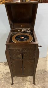 Karna Gramophone