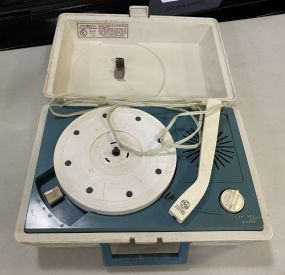 General Electric Solid Plate Record Player