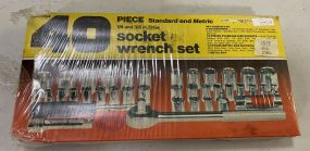 40 Pieces Standard and Metric Socket Wrench Set