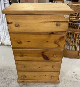 Pine Chest of Drawers