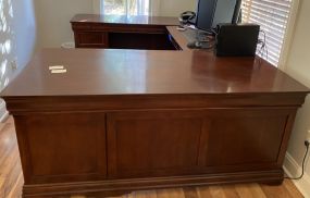 Modern Three Sectional Office Desk