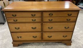 Traditional Style Maple Double Dresser