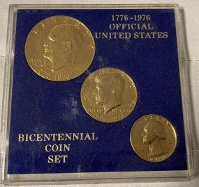 Bicentennial Coin Set Gold Colored