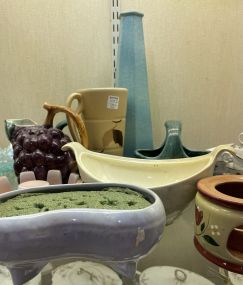 9 Pieces of Assorted Pottery