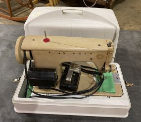 Vintage Singer Portable Sewing Machine