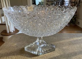 Daisy and Button Glass Center Piece Footed Bowl