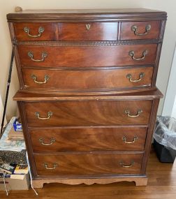 Vintage Mahogany Traditional Style Chest on Chest