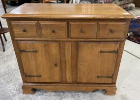 Late 20th Century Traditional Style Cabinet