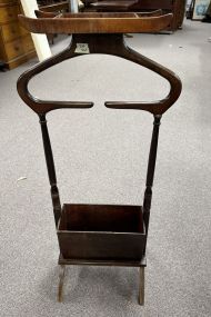 English Style Mahogany Dressboy/Valet Stand