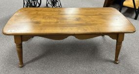 Baumritter Furniture Co. Cherry Queen Anne Coffee Table