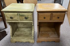 Pair of Late 20th Century Maple Night Stands
