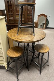 Modern Tall Table with Four Bar Stools