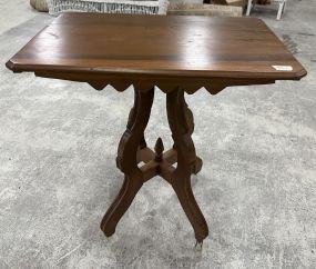Victorian Style Mahogany Parlor Table