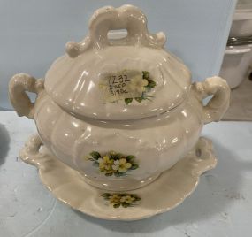Soup Tureen with under plate