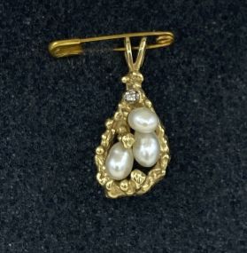 14k Gold Nugget + Pearl Cluster Pendant w Diamond