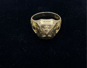 Unisex Vintage c.1938 Solid 10k Gold Class Ring + Devil Mascot & Trophy SZ: 6