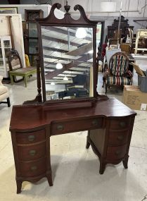 Mahogany Duncan Phyfe Vanity