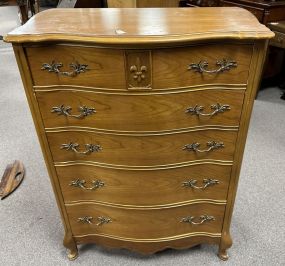 Bassett Furniture Queen Anne Chest of Drawers